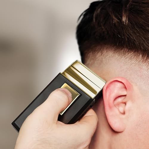 Wahl Travel Shaver Gold Edition Cordless Rechargeable Electric Shaver for Men, Ideal for Travel, Hair and Beard, Compact and Portable - 6
