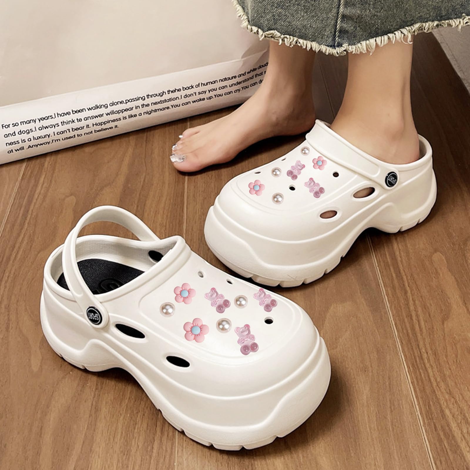 Zawieszki do butów Crocs, uroczy miś, perłowe buty, różowy kwiat, niedźwiedź, torby plażowe, prezenty urodzinowe