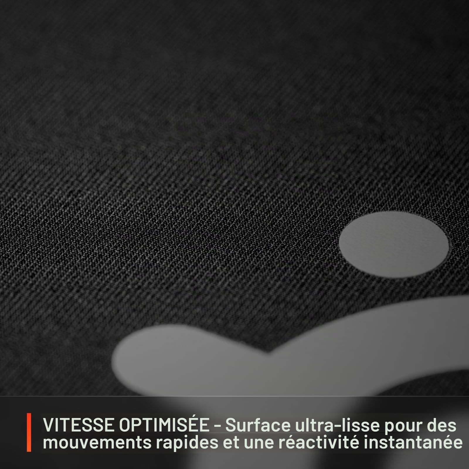 SteelSeries QcK L Performance Speed Tapis de Souris de Jeu – Densité supplémentaire pour Une Glisse Fluide – Coutures discrètes – Base en Caoutchouc néoprène antidérapant – 42 x 49 cm – FPS, MOBAs