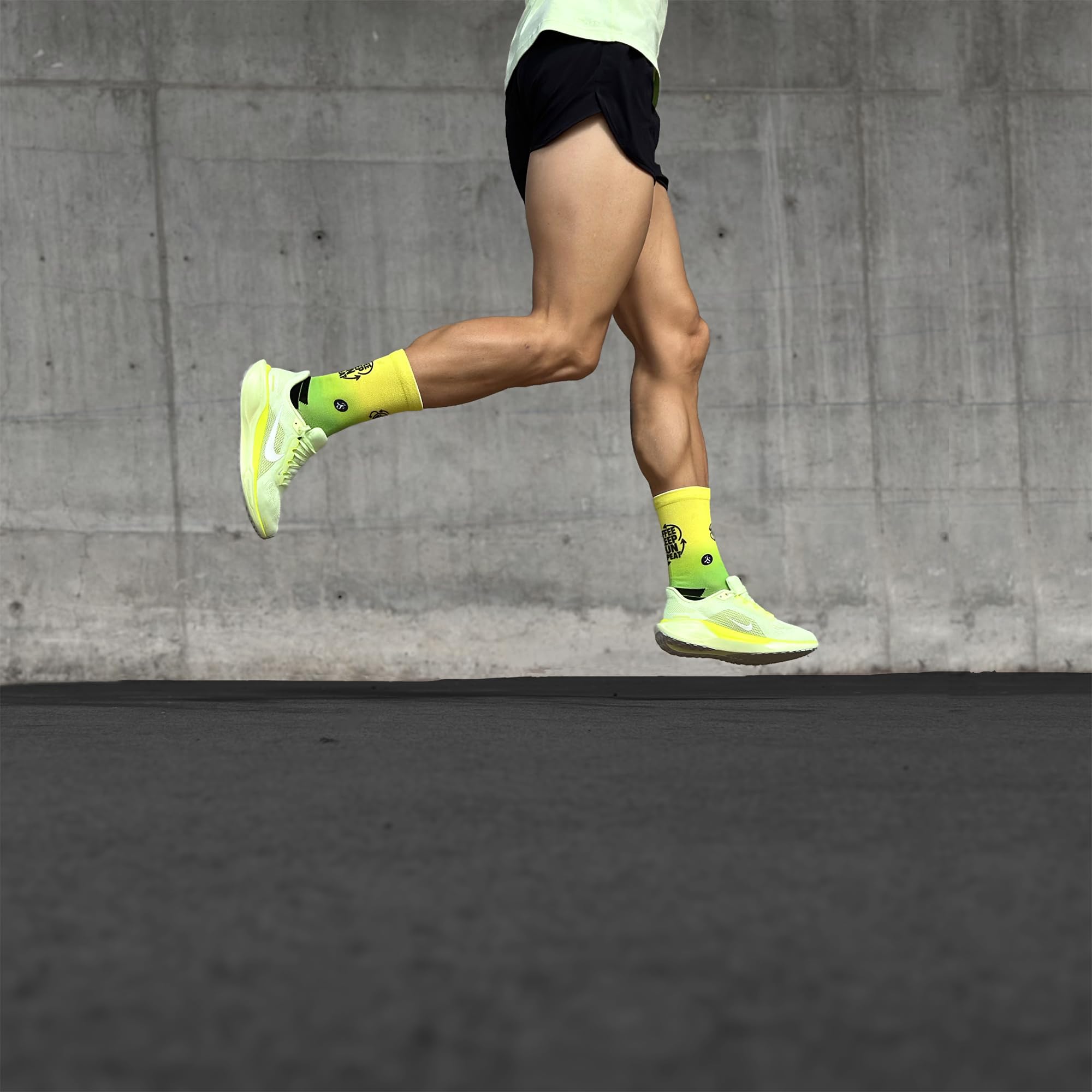 Jungle Socks Running Series - Pack de 3 Chaussettes Haute Performance pour Running, Respirantes, Compressives et Renforcées.