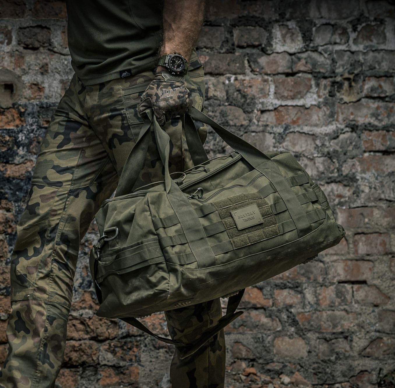 Tactical Fortbag torba taktyczna 50 l Olive | Wytrzymała torba podróżna z MOLLE/PALS, torba sportowa ze zdejmowanym paskiem na ramię, idealna do survivalu i campingu