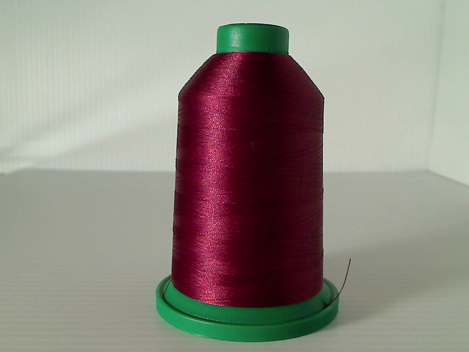 Isacord Embroidery Thread 1000M 40W POLY 2113
