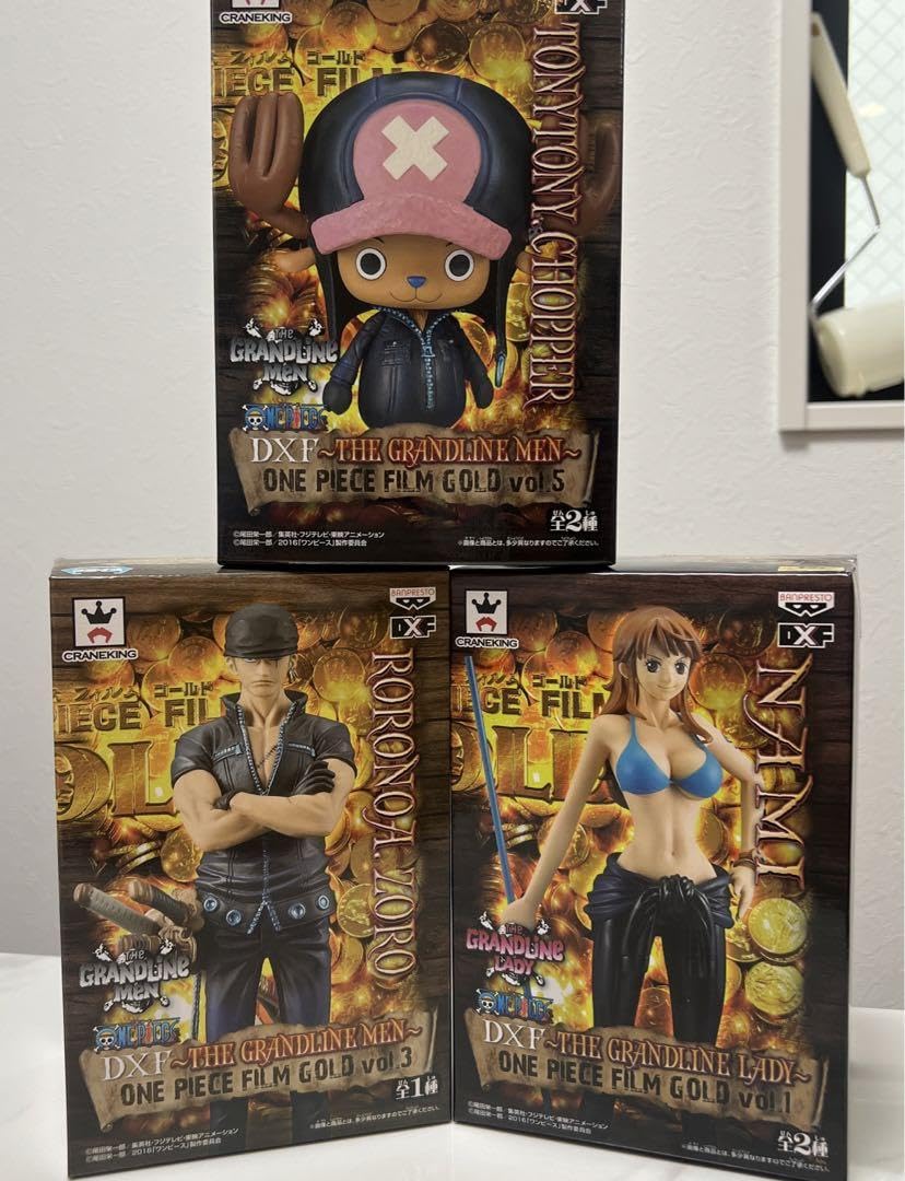Amazon.co.jp: ワンピースフィギュアFILM GOLD ナミ&ゾロ&チョッパー 3 