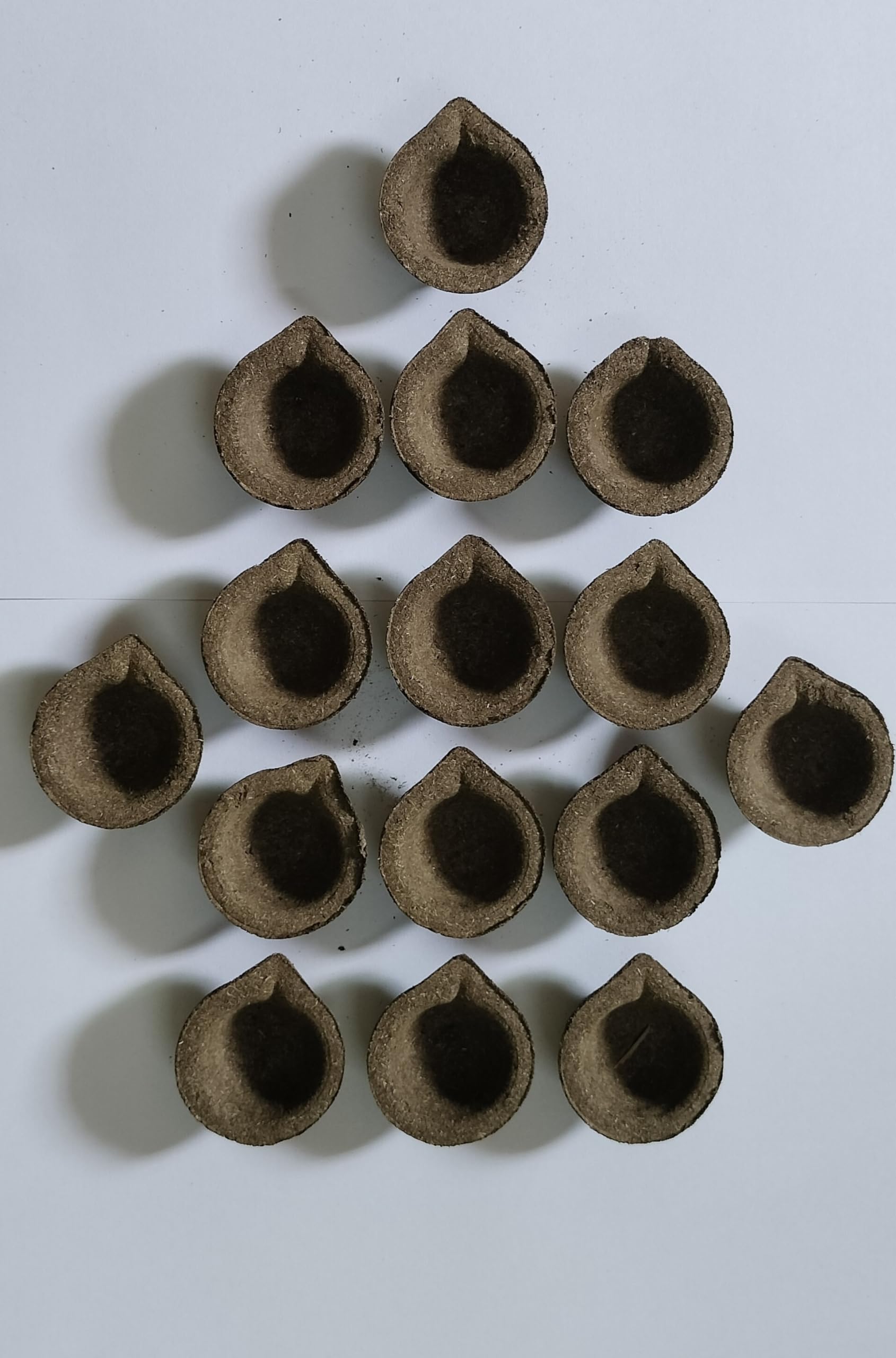 1Ders Divine Panchakavya Deepam/Diya/Vilakku (Pack of 15) - Made up of Desi Cow Ghee Dung/GowMutra/Milk & Curd | பஞ்சகவ்ய தீபம் (B0CLLQK7MF) Amazon Price History, Amazon Price Tracker