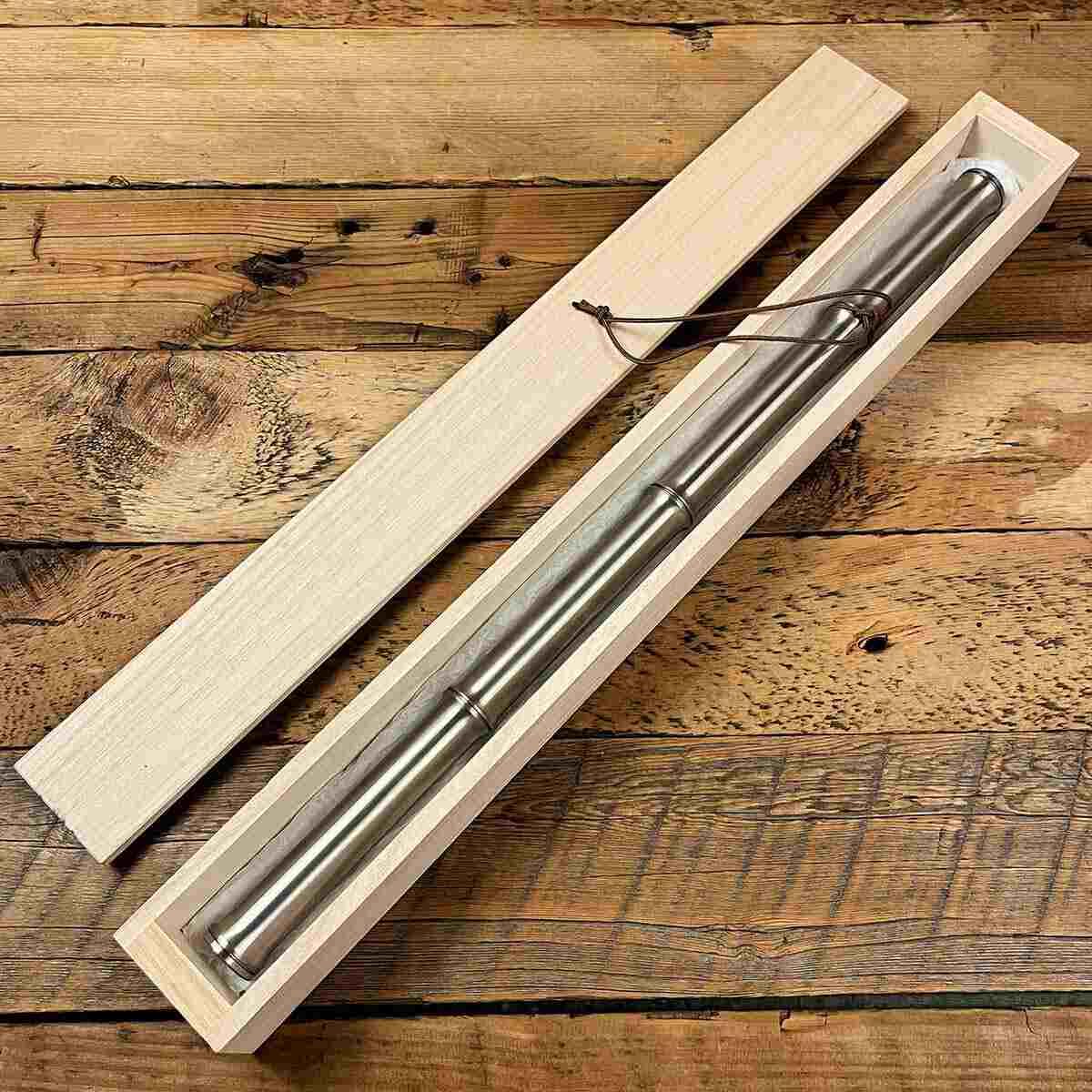 野良道具製作所 Ti-Blaster460 総チタン製 火吹き竹 専用桐箱入 Amazon | [野良道具製作所] 「Ti-Blaster460」総チタン製火吹き竹 専用