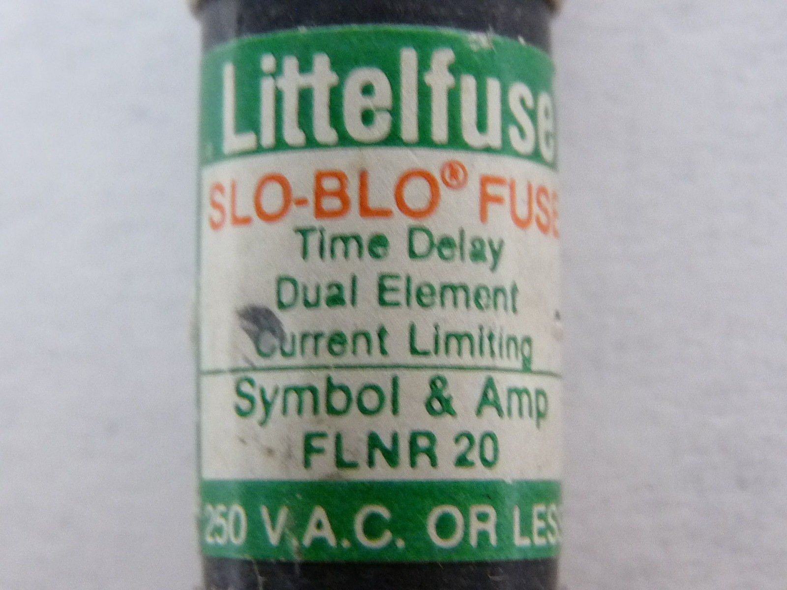 FLQ-20A Zeitschutzsicherung Original Littelfuse FLQ-20A Sicherung – 20 Ampere, 500V, Time Delay, Midget-Format, Ersatzsicherung Elektro Sicherung Verzögert - Foto 5
