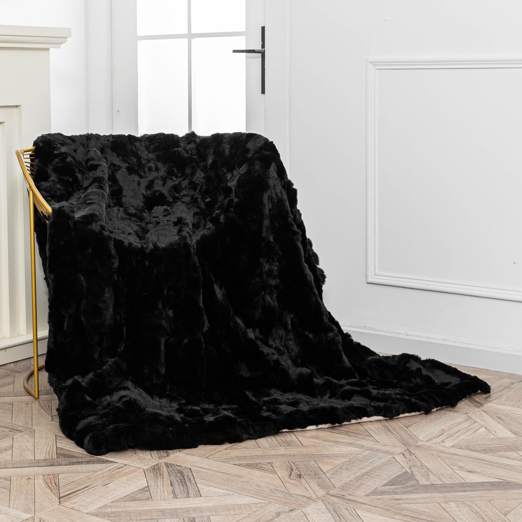 Amazon.com: Luxury Rex Rabbit Fur Throw Blanket 80x76 Inch - Plush