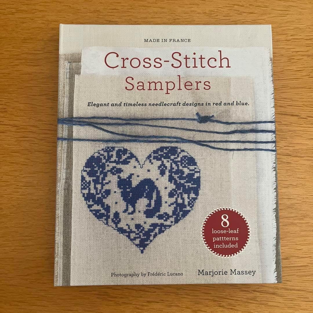 クロスステッチ　パターン8枚付き クロスステッチ図案 077「椿」ツバキ、camellia (カラー図案＋白黒図案