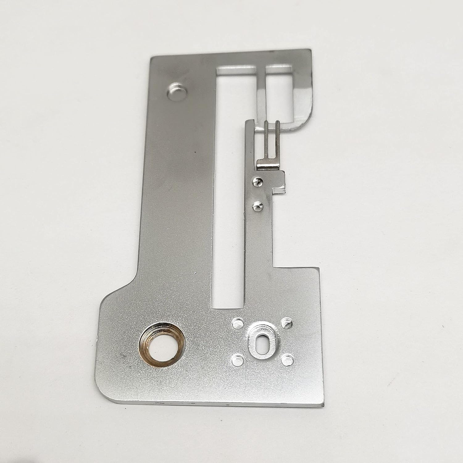 HONEYSEW Needle Plate for Brother Serger 3034D 1034D 1034DAV 1134D 1134DW 2034D 929D DZ123 4