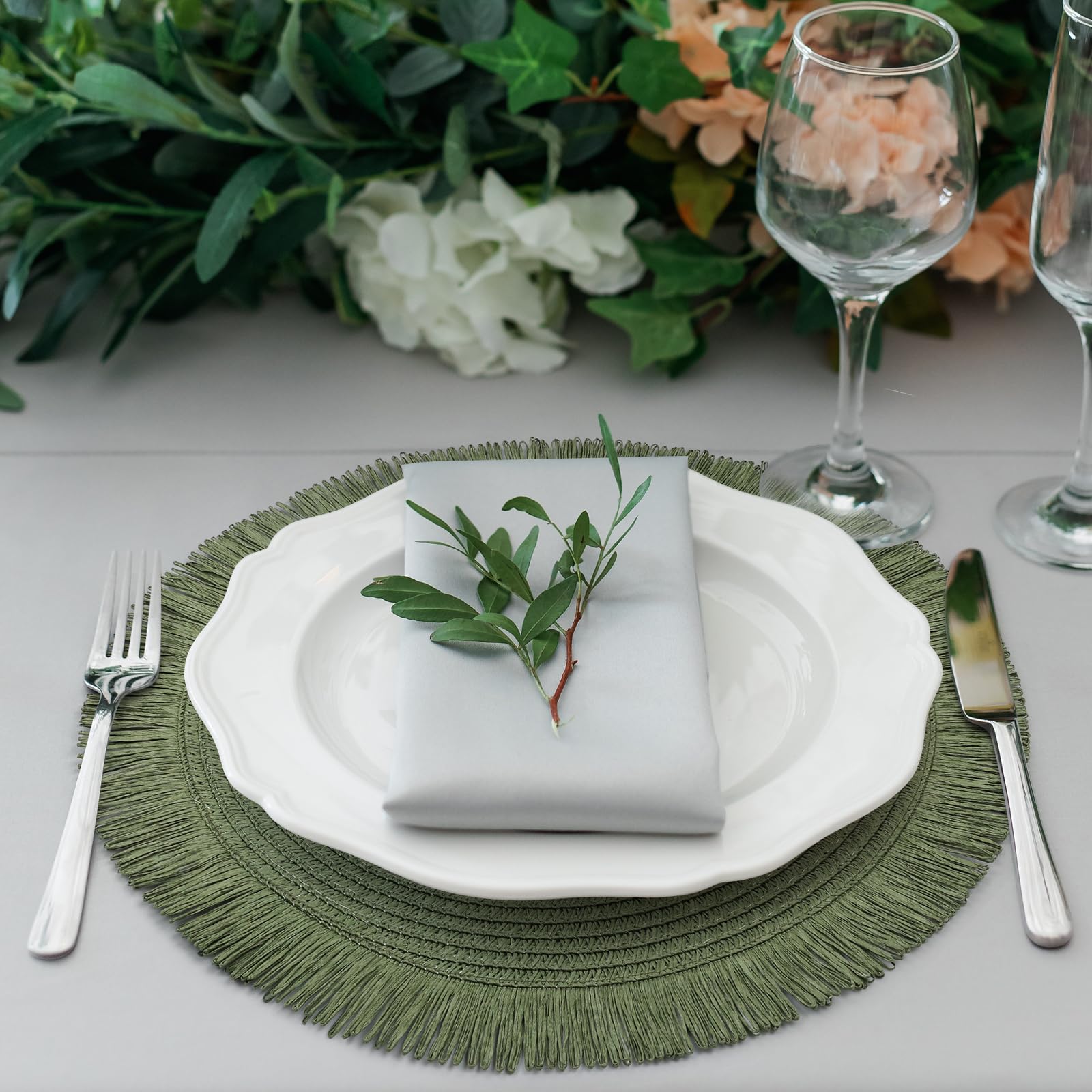 comfoyar Round Braided Placemats Set of 6, 38cm Non-Slip Paper Woven Place Mats with Long Tassel - Image 2