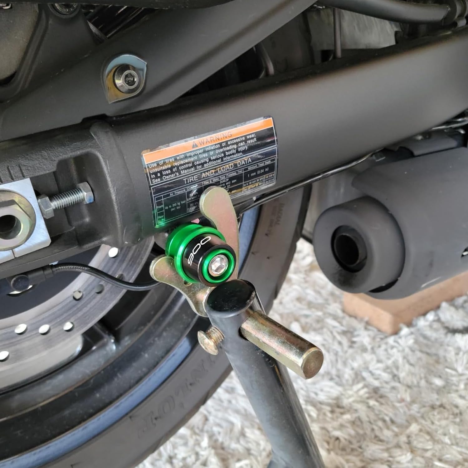 MOWOK Fit for Kawasaki Z900 Z900RS Z900SE Z 900 RS SE 2017-2025 Motorcycle Accessories M8 Swingarm Spools Sliders Swing Arm Paddock Stand Screws (Green)