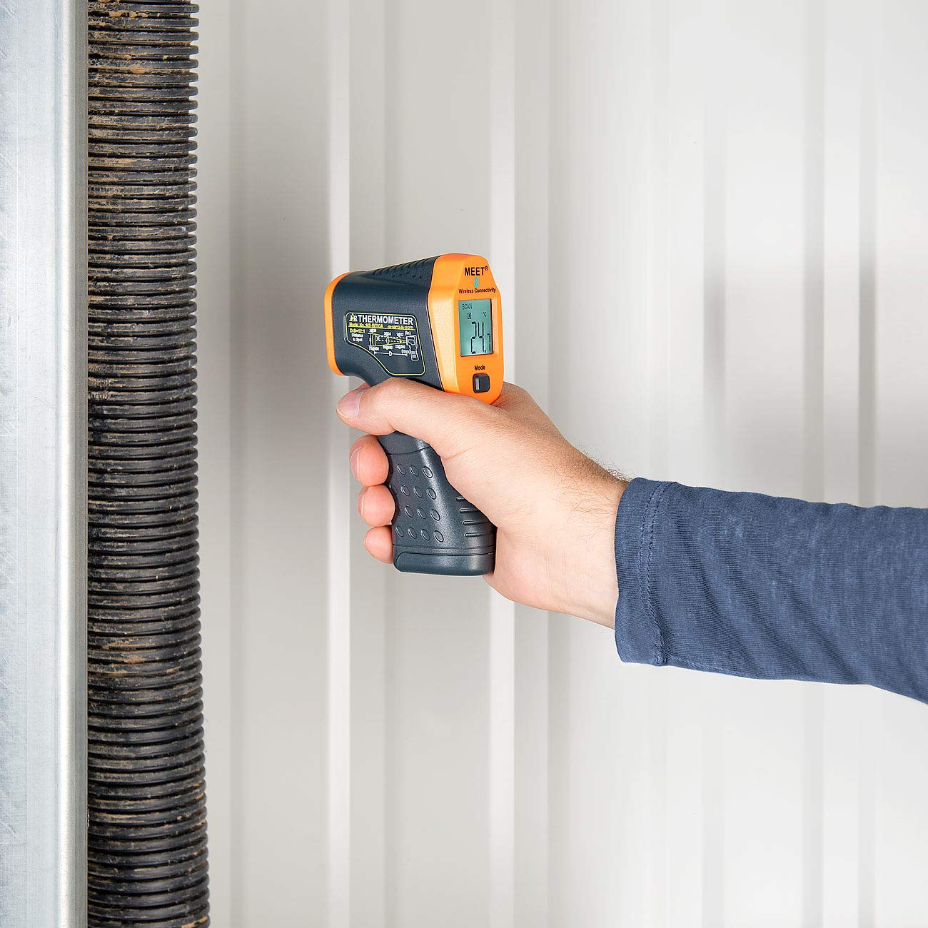 AGT Infrarot Messgerät: Profi-Infrarot-Thermometer mit Laser, -50 bis +600 °C, LCD, Bluetooth (Ir Thermometer, Handthermometer, Kfz)