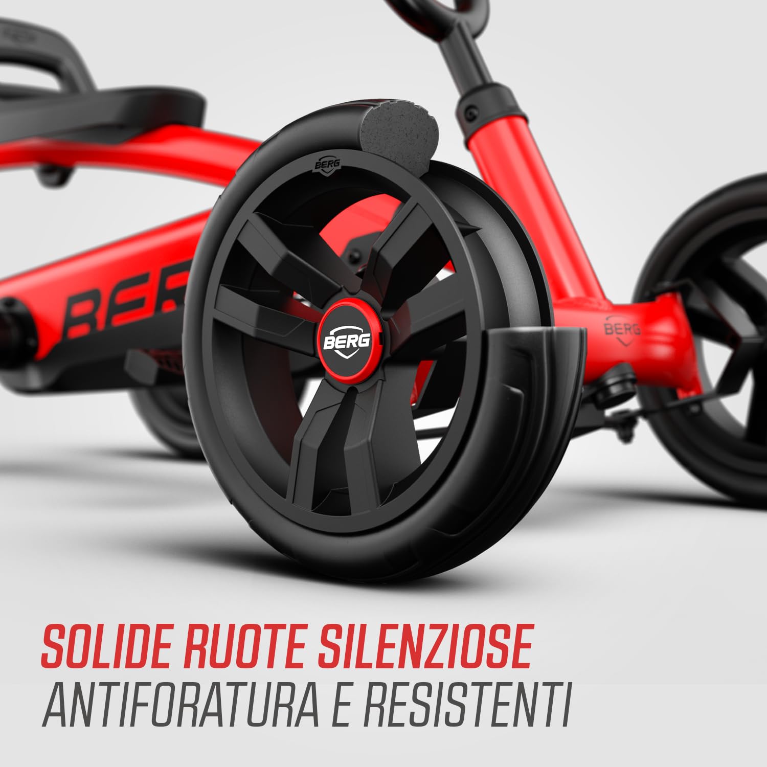 BERG Buzzy Red Pedal Gokart, veicolo per bambini, auto a pedale, giocattolo per bambini, alta sicurezza e stabilità, Kettcar dai 2 anni in su