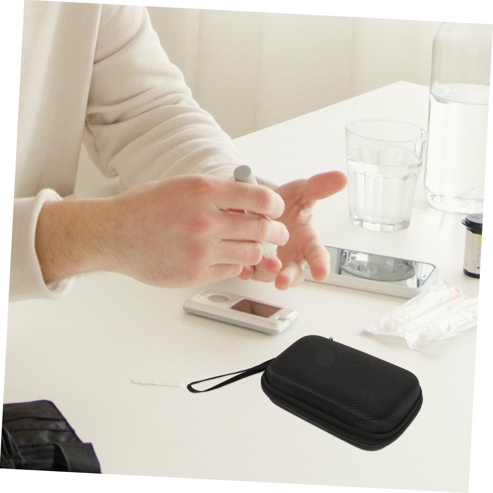 Didiseaon 4 Pz custodia per glucometro custodia per misuratore glicemia organizzatore per misuratore glicemia astuccio per glicometro porta glucometro borsa per pazienti diabetici