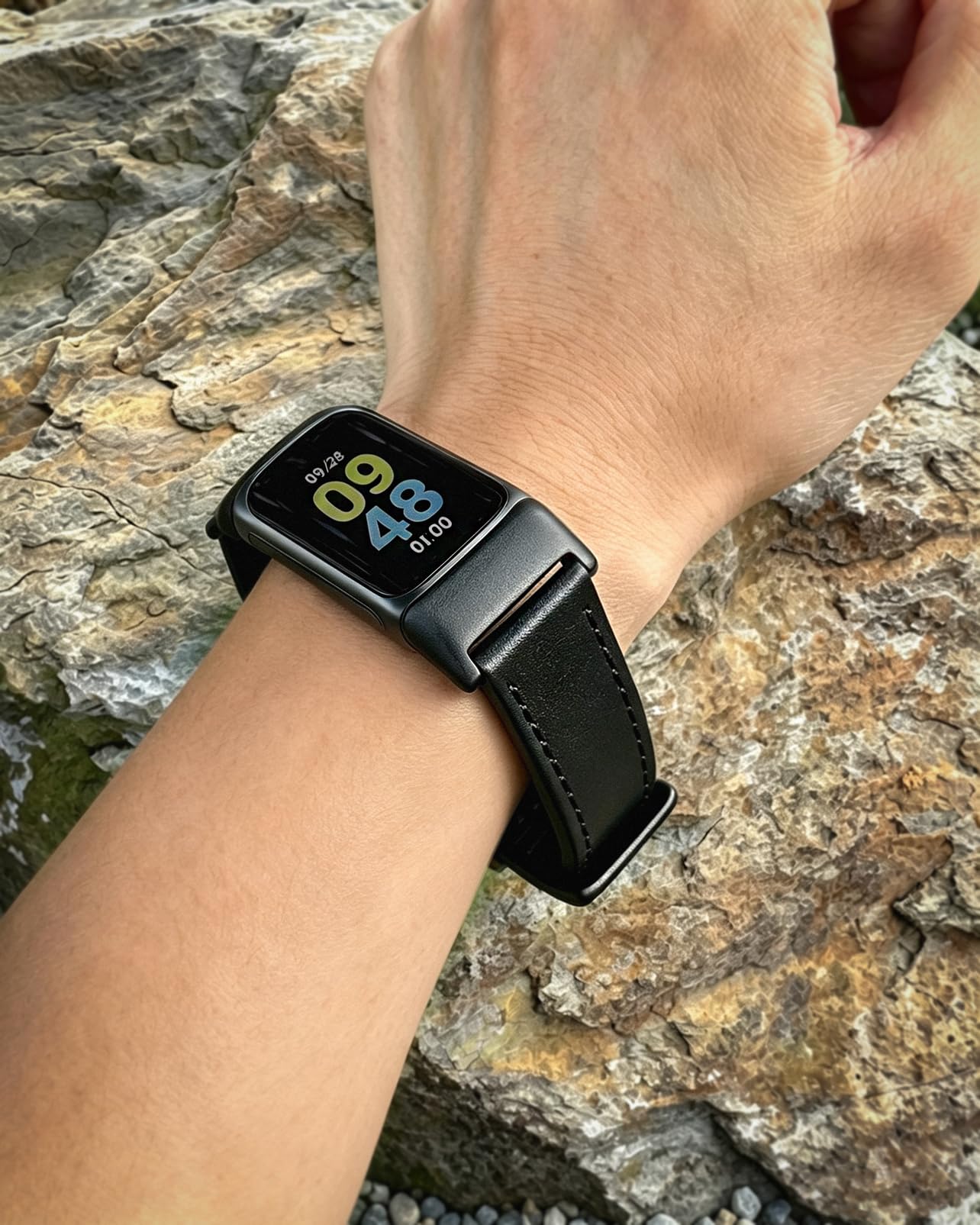 Horween Bracelet en cuir compatible avec Charge 5/6 et Charge 3/4, bracelet de rechange de qualité supérieure cousu à la main avec boucle en acier inoxydable.