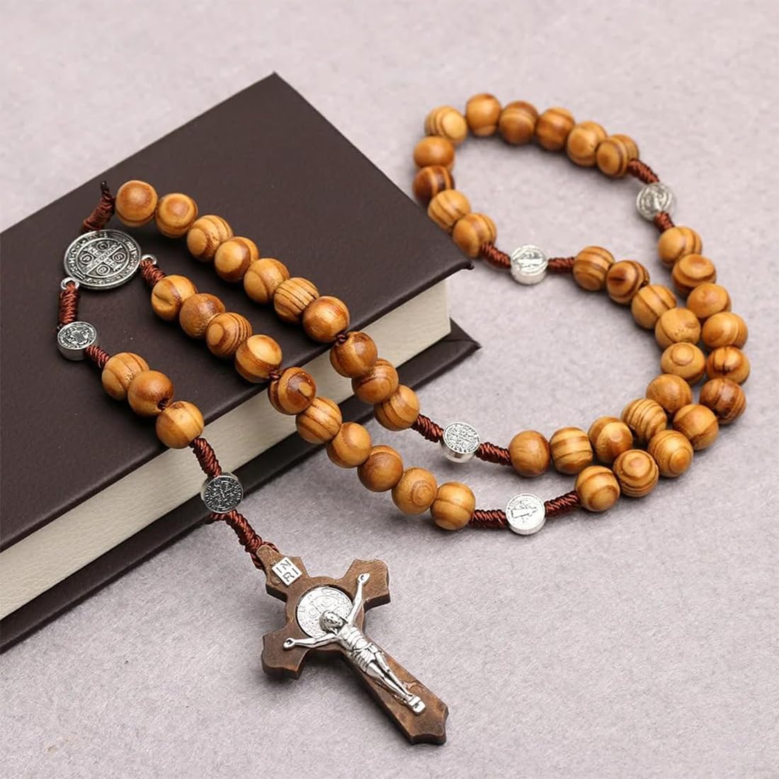 Chapelet En Bois Blanc Avec Croix - Pour Prière Et Méditation - Longueur 47,5 Cm - Unisexe