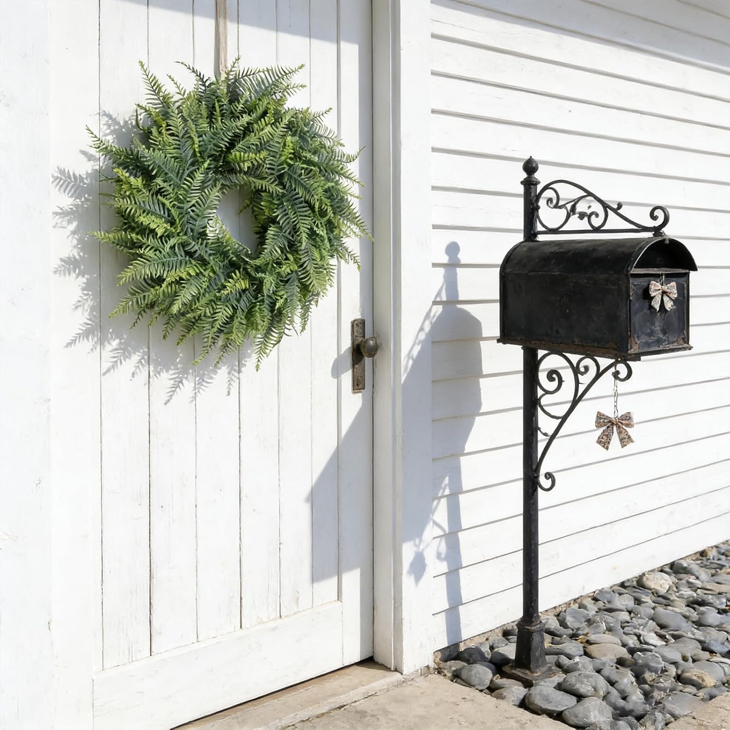 Artificial Persian Leaf Wreath – Lifelike Faux Greenery Wreath for Home & Garden Decor, Door, Wall, Table, Indoor & Outdoor (Green, 26 Inch)
