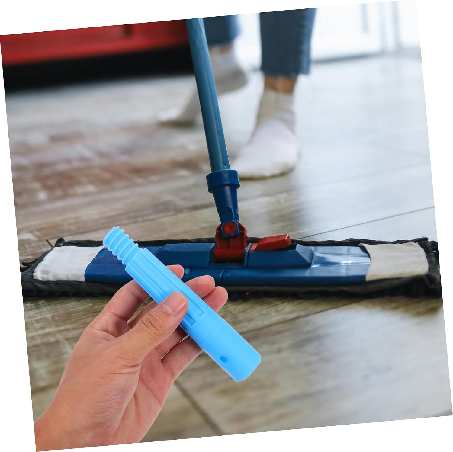 OUNONA 2Pcs Threaded Tip Replacement Adapter for Broom Handle Plastic Connector for Mop and Cleaning Tools Easy Installation Compatible with American Threaded Extension Poles