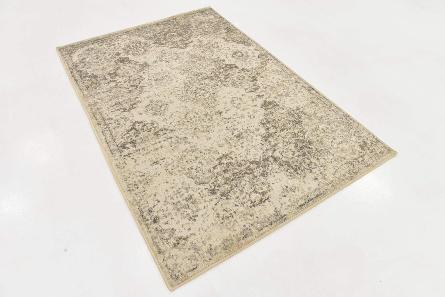 Gray Abstract 4' x 6' Stain-Resistant Synthetic Rug