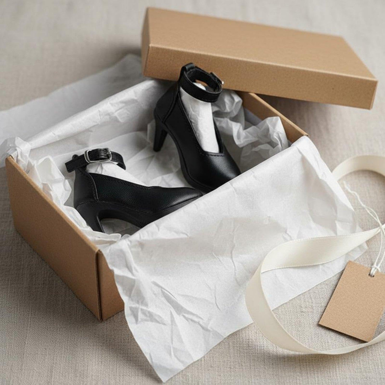 Amagogo 6 Pezzi Stivali Bambola Tacchi Alti Scarpe BJD Cinturino Punta Slanciata in Pelle Sintetica Realistica con Fibbia Adatti per Bambole 1/3 60cm, 6 Pezzi