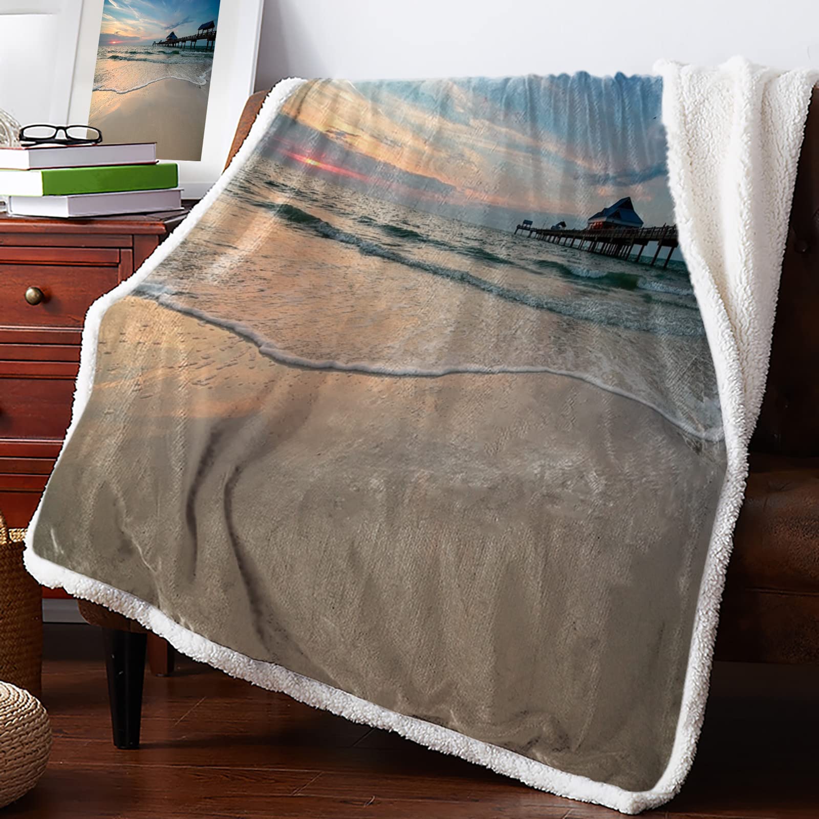 Amazon.com: Aomike Sherpa Fleece Throw Blanket - Florida Beach Sunlight  Twilight Bridge and Building Throw Super Soft Fuzzy Blanket Flannel Plush  Microfiber Blanket for Couch, 49 x 59 Inch : Home u0026 Kitchen