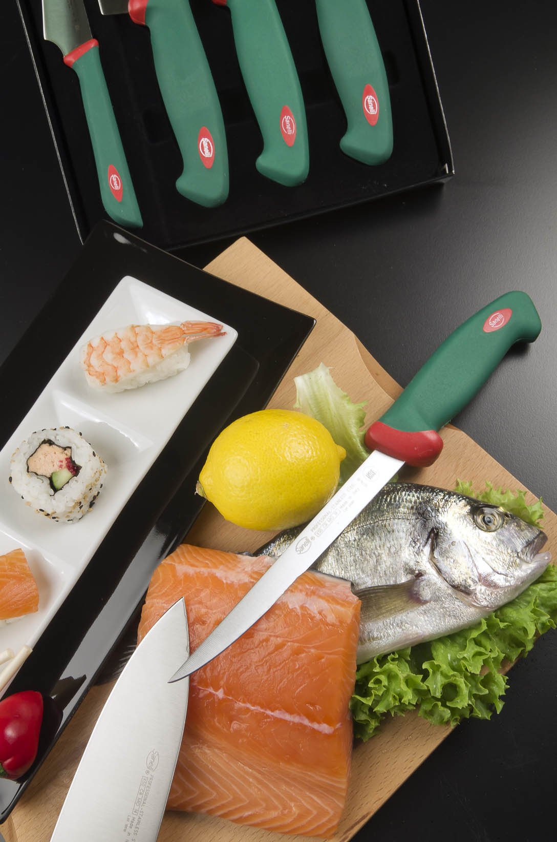 Sanelli Premana Professional Confezione Coltelli Sushi da cucina, Acciaio Inossidabile, Verde / Rosso, 40 x 24 x 3 cm, 4 Unità