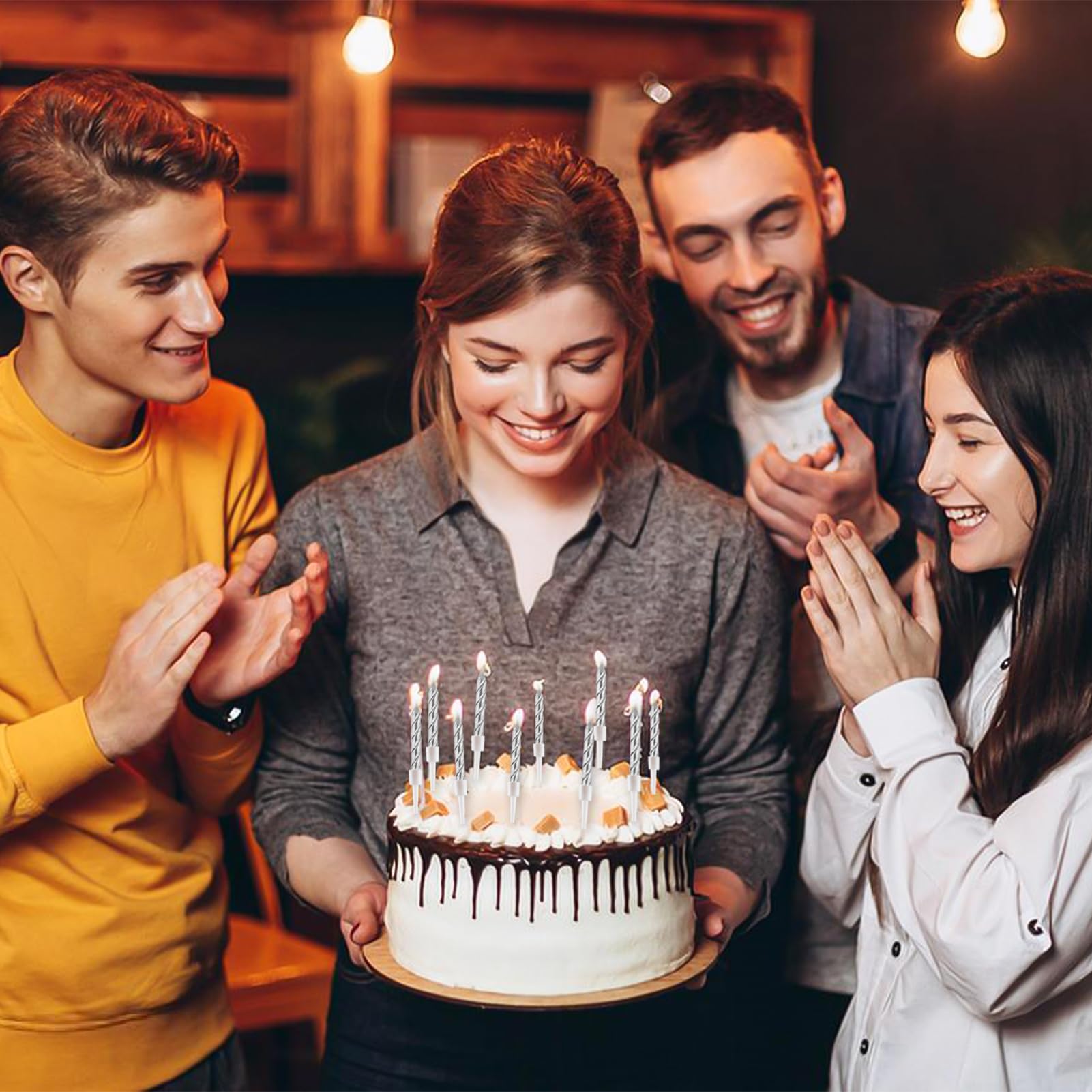 Lot De 50 Bougies D'Anniversaire Bleues Étincelantes, Idéales Pour Les Lot De 50 Bougies D'Anniversaire Bleues Étincelantes, Idéales Pour Les
