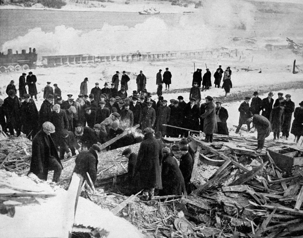 Halifax Disaster 1917 Nsearching For Bodies Amid The Wreckage Near The Harbor At Halifax Nova Scotia Following The Collision Of The French Munitions Ship Mont-Blanc And The Norwegian Ship Imo Which Re