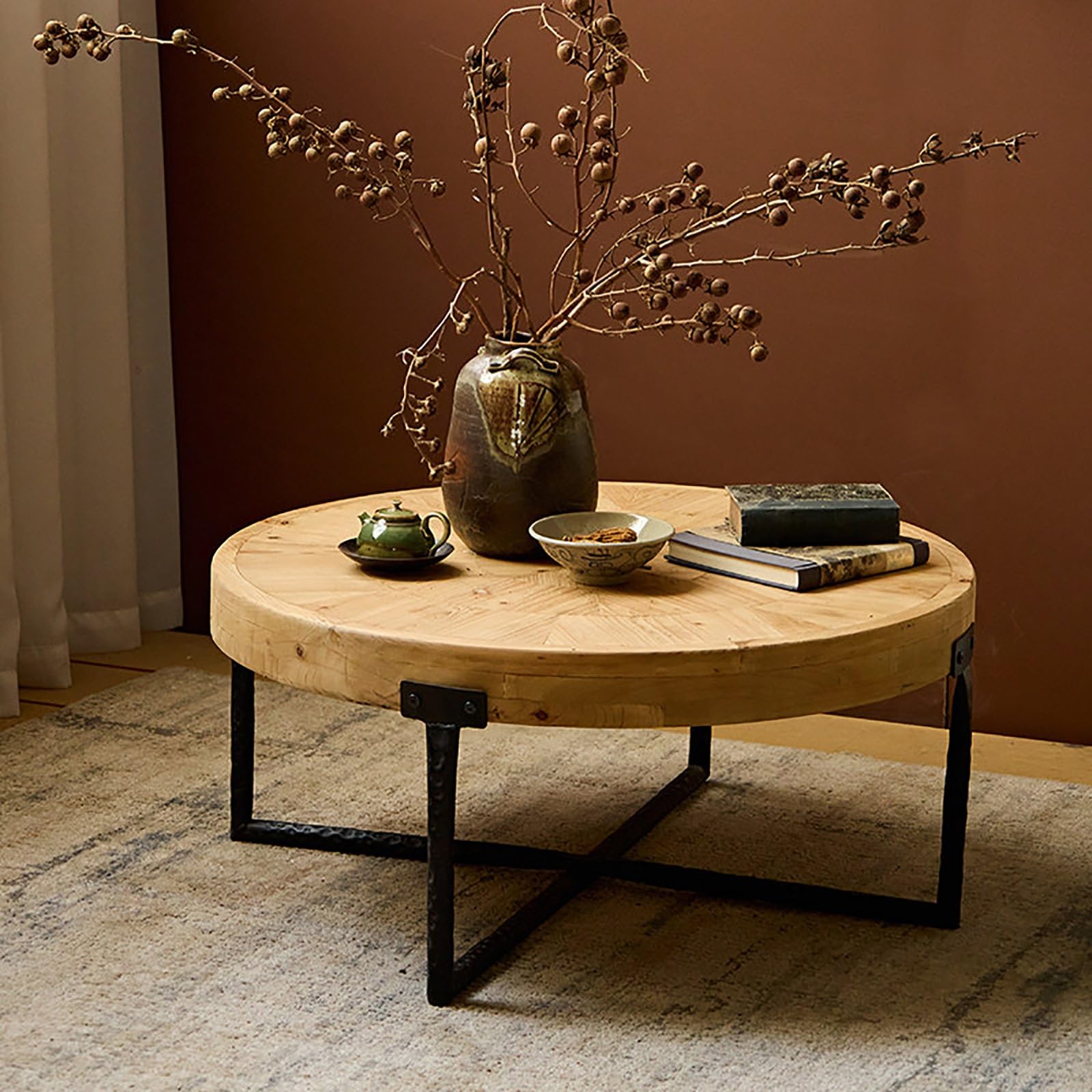 Table basse japonaise stable en bois massif pour petits salons encombrés