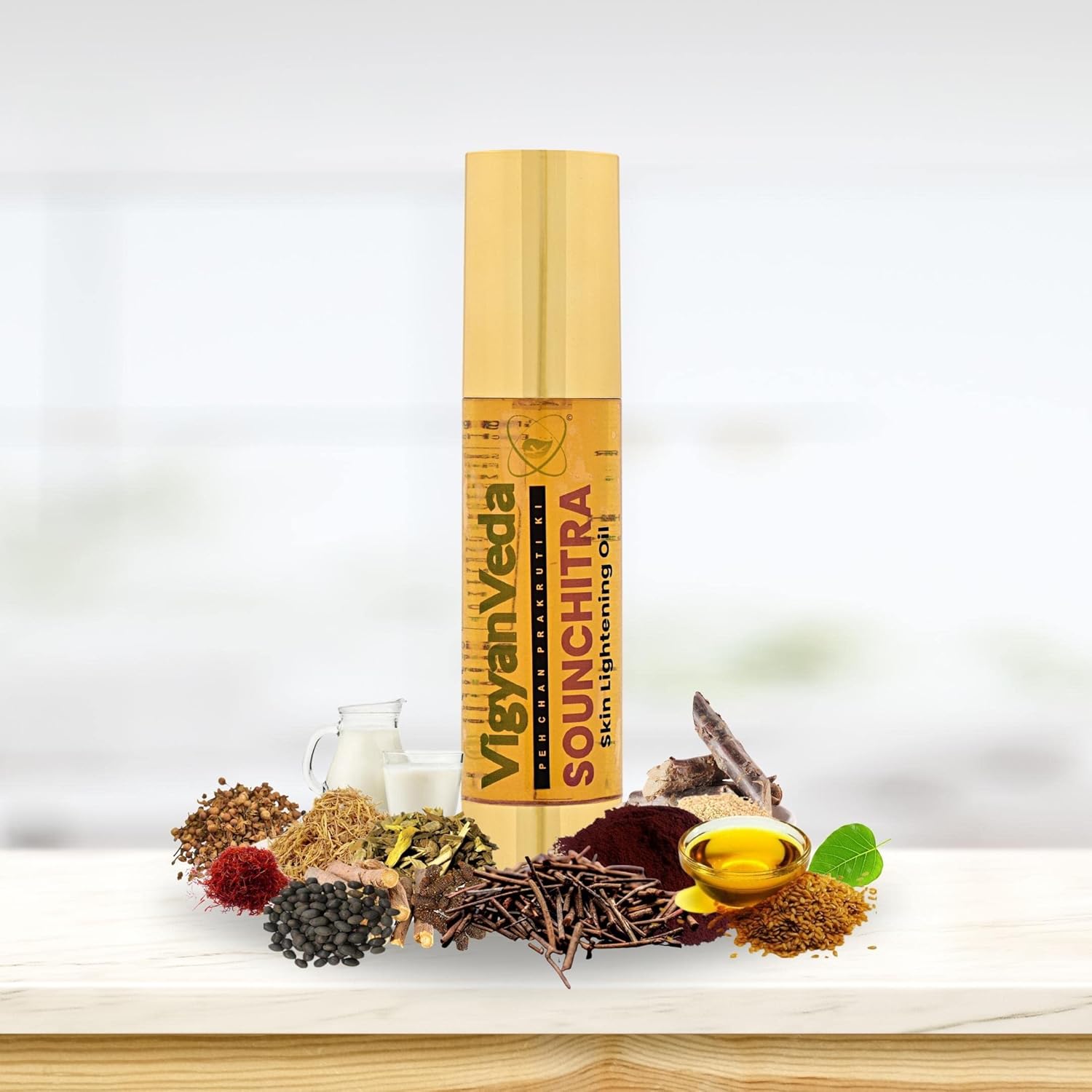 Vigyanveda Sounchitra Skin Lightening Oil Care For Dark Spots, Treat Blemishes, Reduces