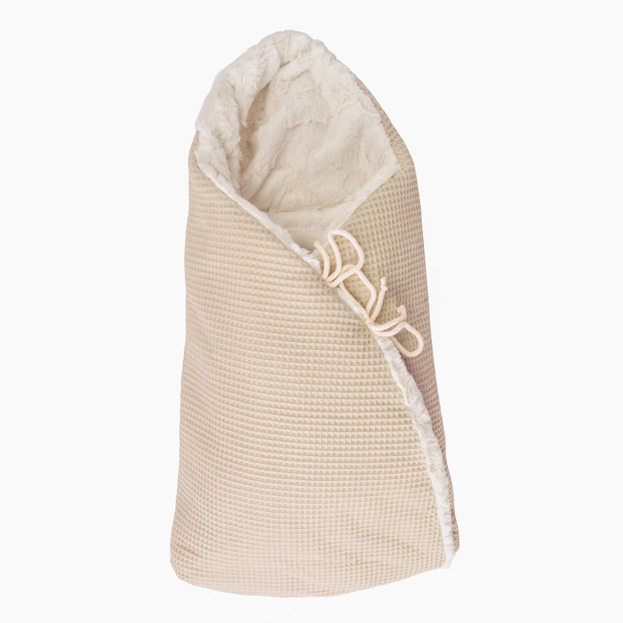 Saco Capazo Bebé Invierno Universal; Carrito, Cuna, Silla de Paseo, Manta Arrullo Bebé Invierno en Algodón. Saco Primera Puesta. 2 en 1: Saco 76x35 cm o Manta 110x 55cm. Hecho en España. (Beige)