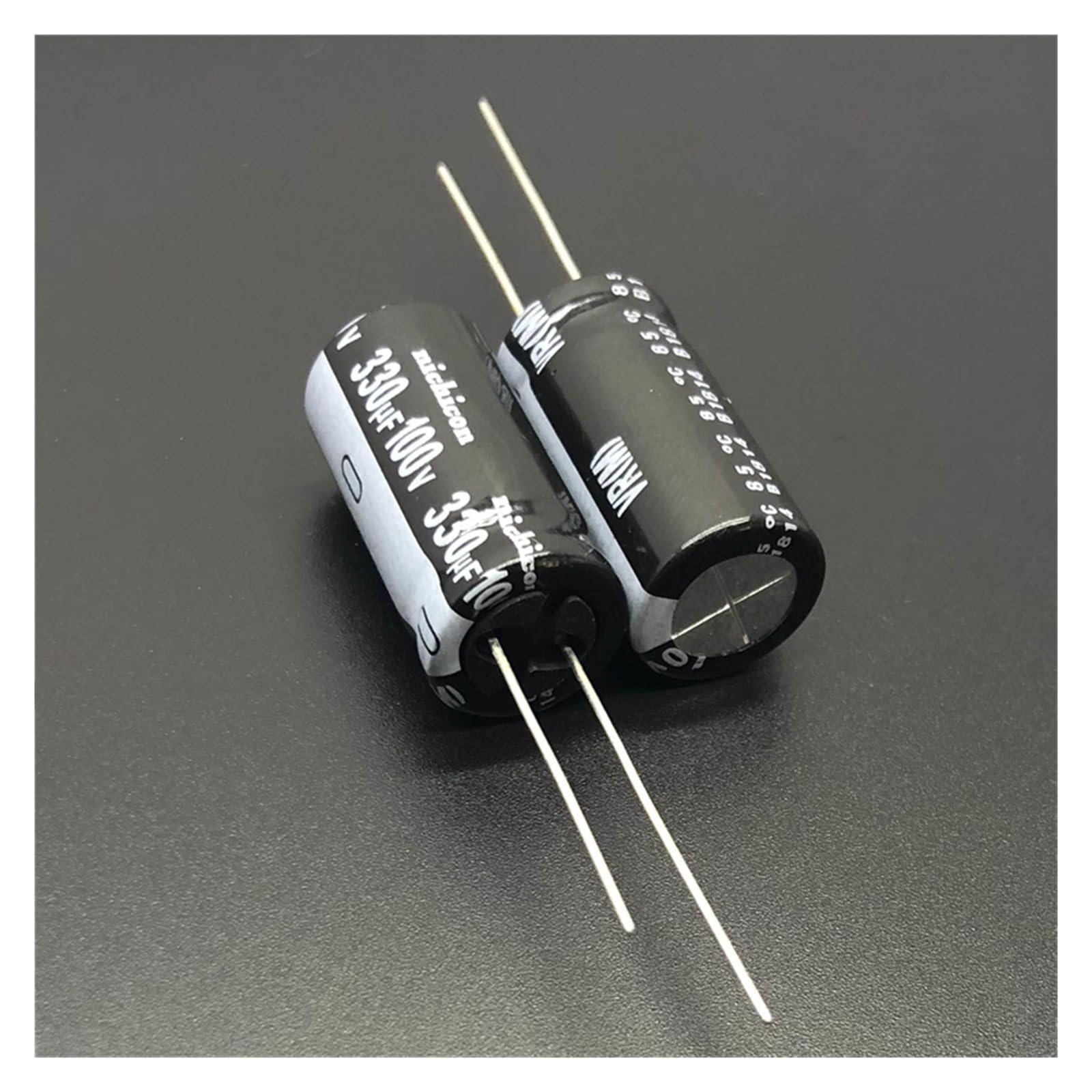 Condensateur 100V330uF électrolytique aluminium 12.5x25mm pour sauver vos appareils en panne