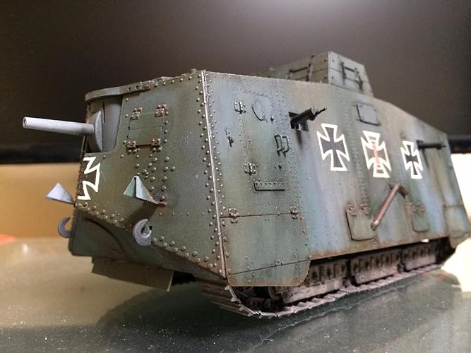 Amazon | モンモデル 1/35 第一次世界大戦 ドイツA7V戦車 クルップ