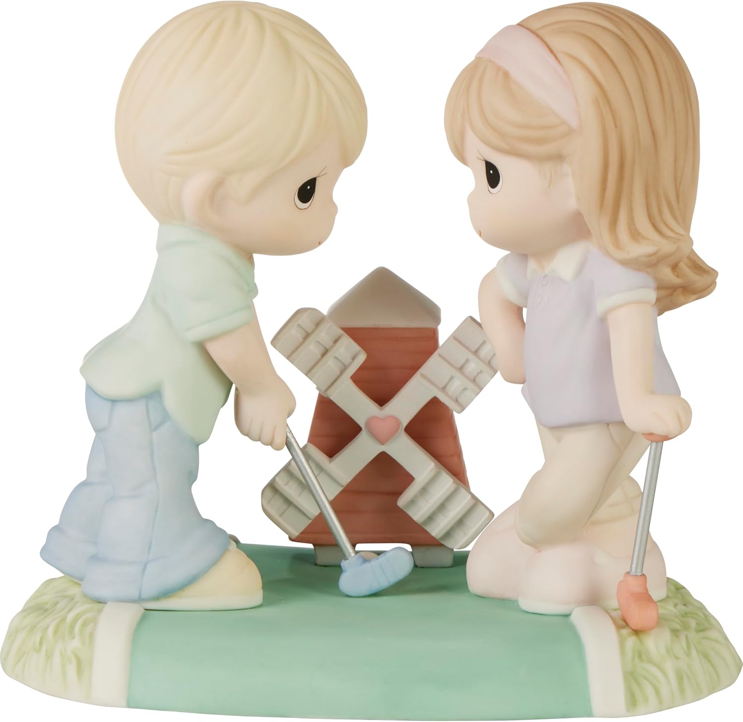 Precious Moments バレンタインデーの置物 Our Love is A Hole in One