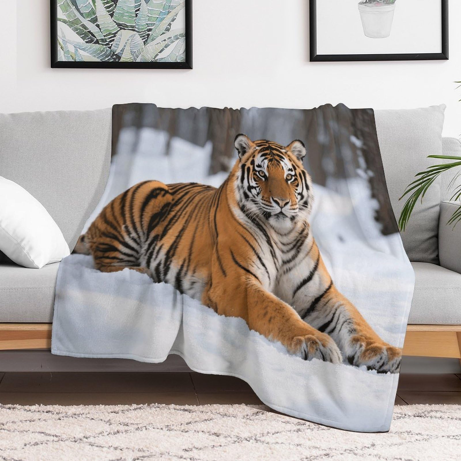 Custom Siberian Tiger Blanket Lightweight Flannel Fleece Throw for Couch Sofa Bed Luxury Soft Cozy Plush Lap Bedtime Blanket for All Seasons Bedroom Home Decor Gifts 60x80