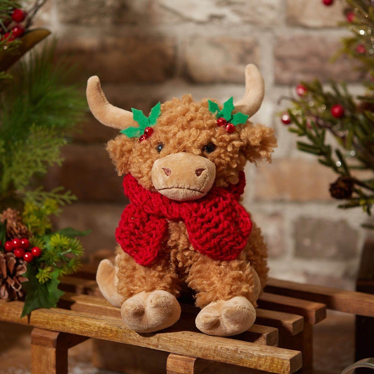 Carousel Home Brown Bonnie The Highland Cow Doorstop | Christmas Fabric Animal Door Stop | Decorative Shaggy Cow Door Stopper - 22Cm, 1.5Kg