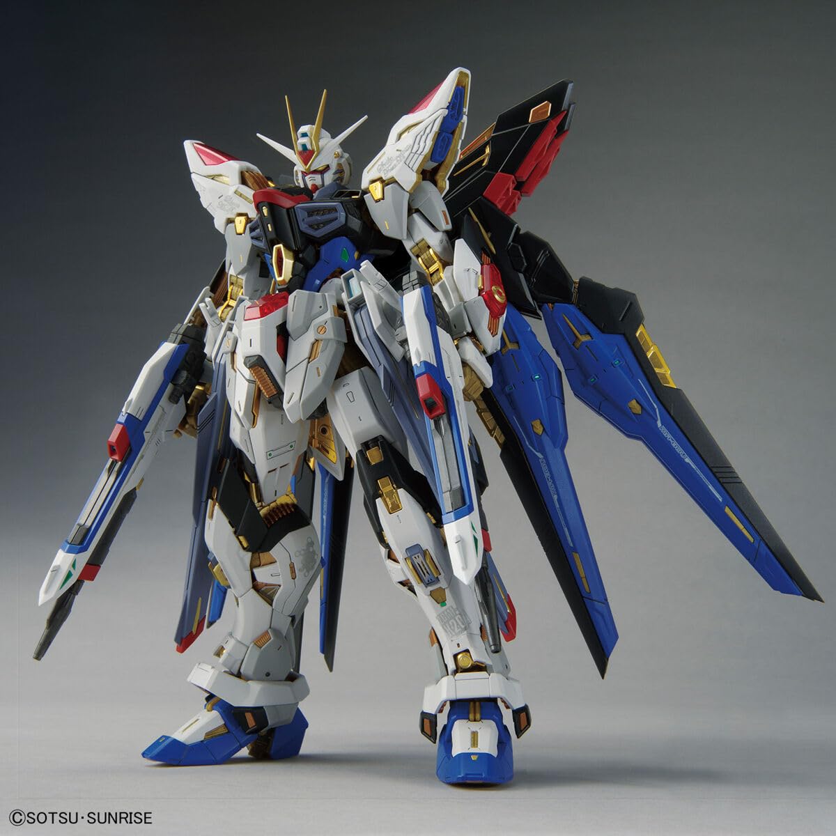 Amazon | 【MGEX】ZGMF-X20A ストライクフリーダムガンダム 機動戦士