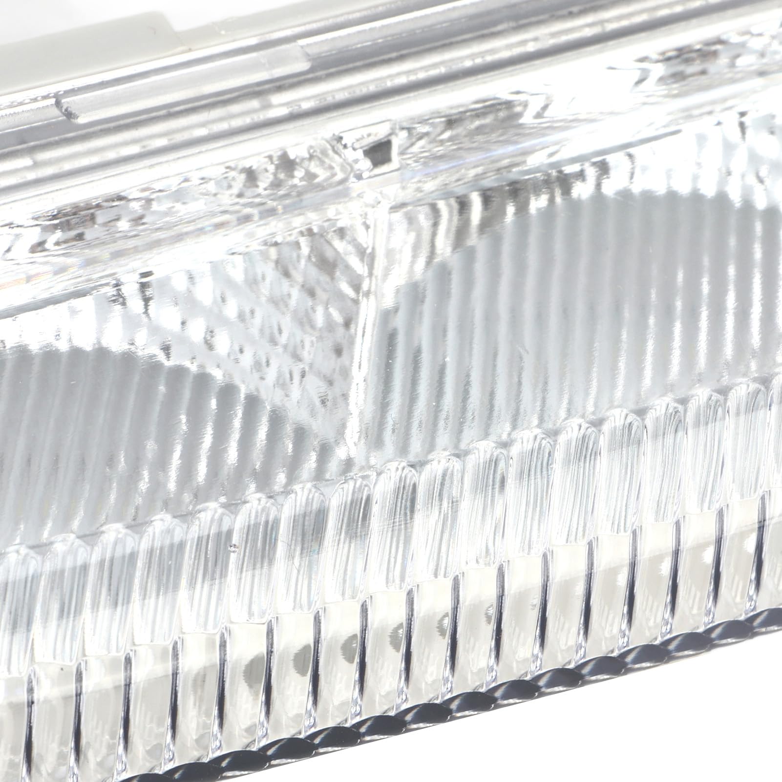 Feux de Circulation Diurnes, Feux de Circulation Diurnes LED Antibrouillard A2049068900 de Remplacement pour Benz Classe C W204 Classe E W212 C230 C250 C300 C350 Conduite Automobile, Ensembles(Gauche)