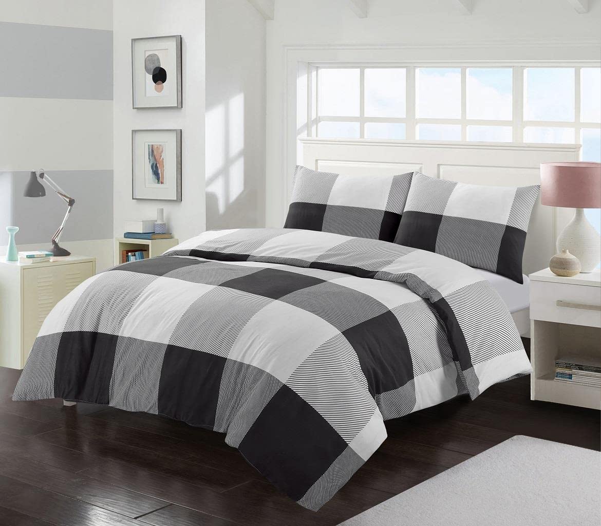 Homespace Direct Ltd Larry Checked Geometric Black Single Duvet Cover Set from B&Q