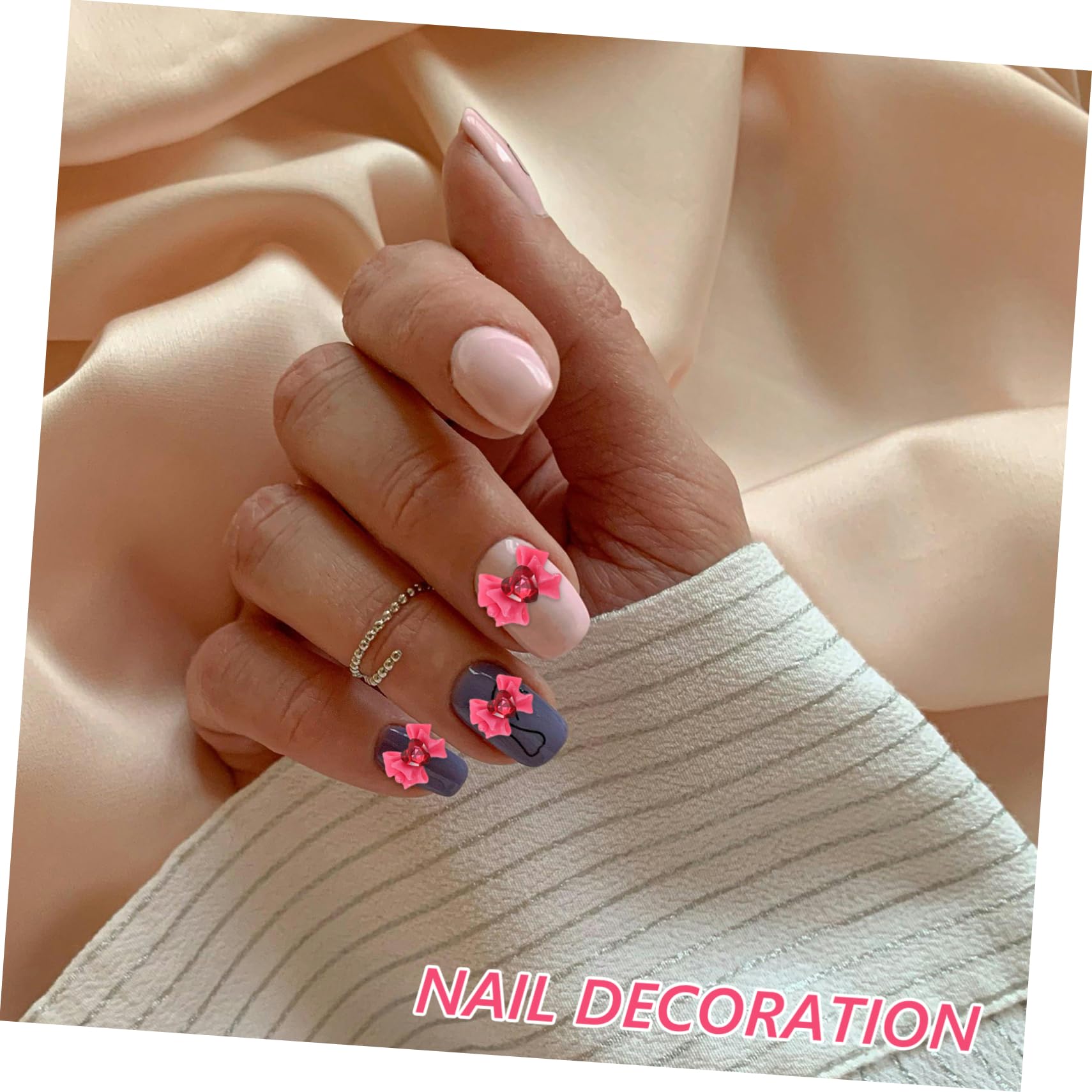 SHERCHPRY 4 Set Accessori Per Chiodi Rosa Ciondoli Per Unghie Con Strass 3d Gioielli Per Unghie Decorazione Di Nail Art Ciondolo Guidato Carino Cristallo Di 40 Pezzi*4