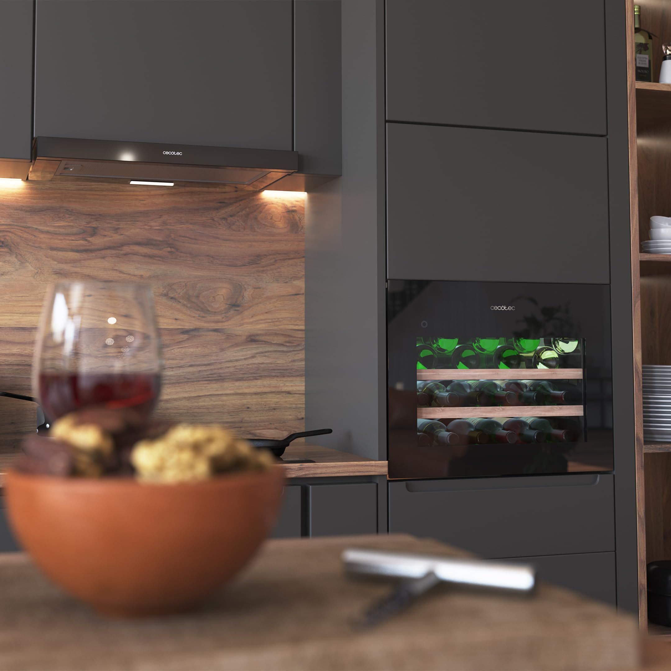 Cecotec Bolero Grandsommelier Bi 28000 Touch Black Einbau-Weinkühlschrank 28 Flaschen Compressor, Schwarzes Glas, Leise, LED-Licht, Touch-Öffnung