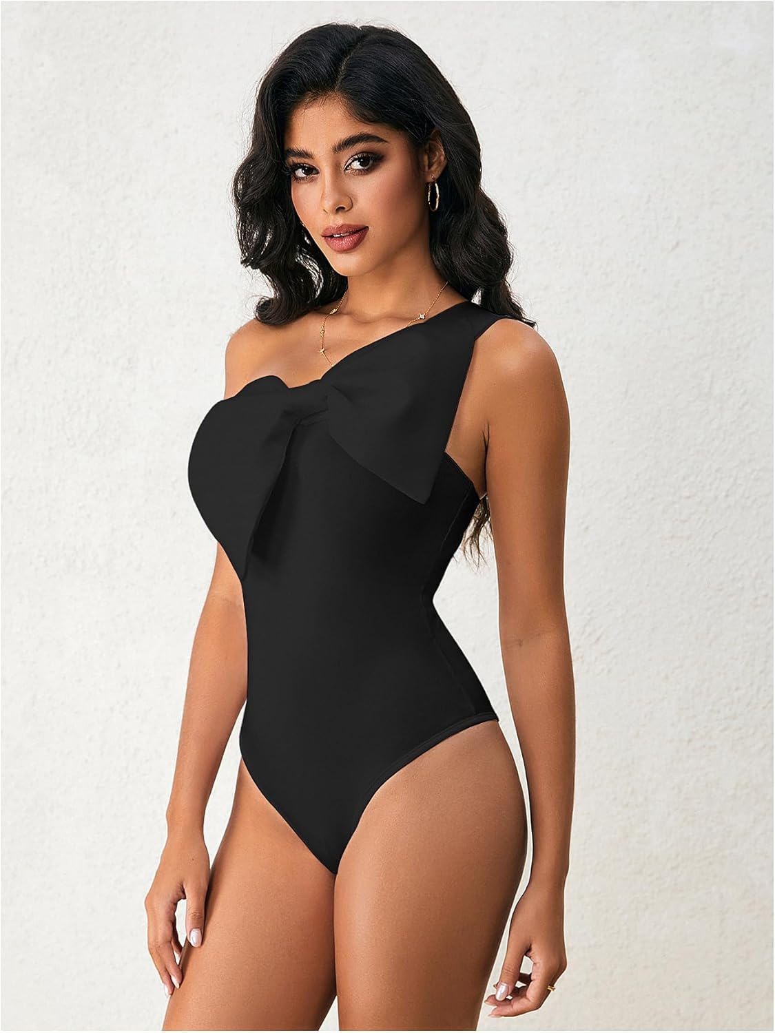 WDIRARA Women's Bow Front One Shoulder Bodysuit Asymmetrical Sleeveless Top - Image 4