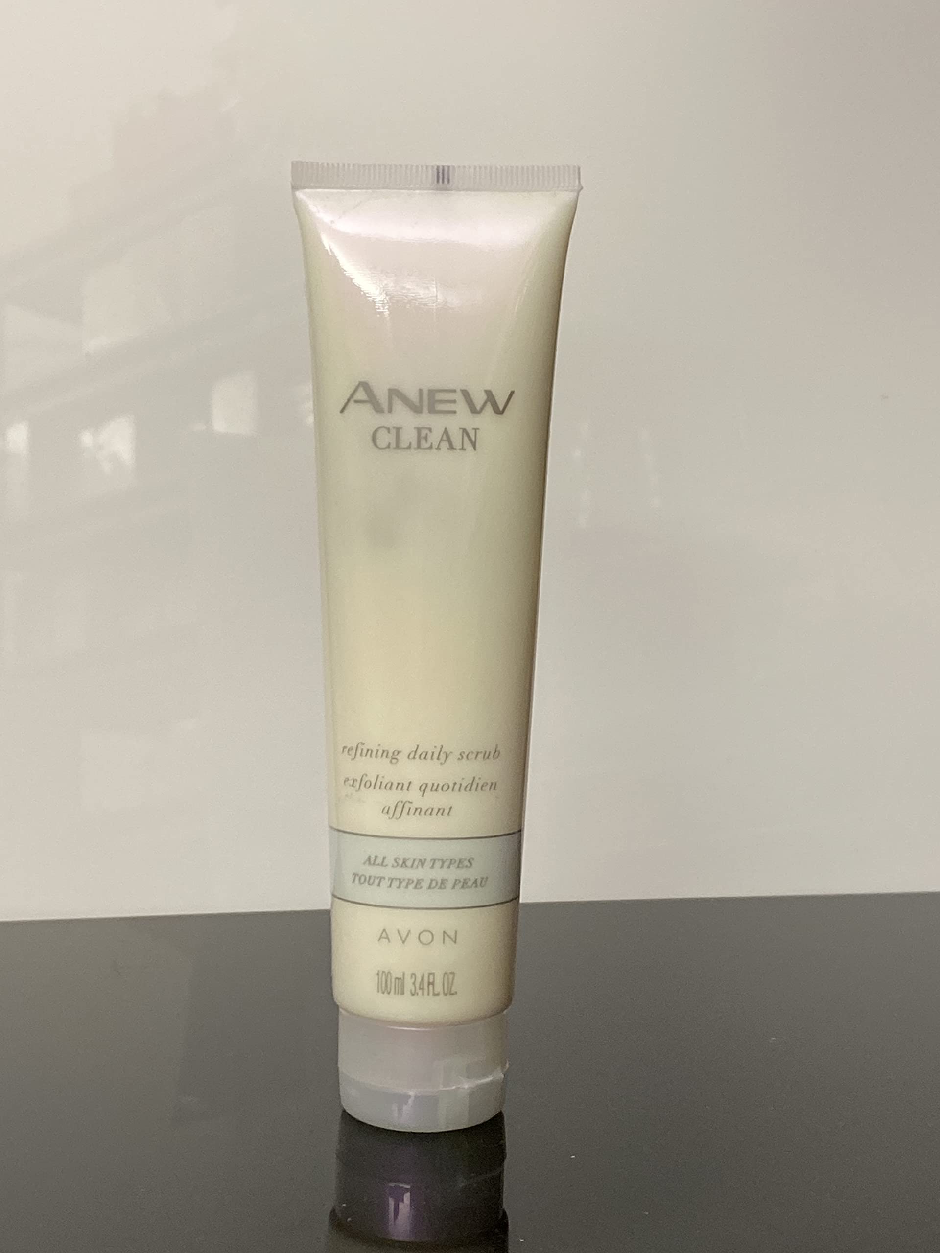 Anew Clean Refining Daily Scrub