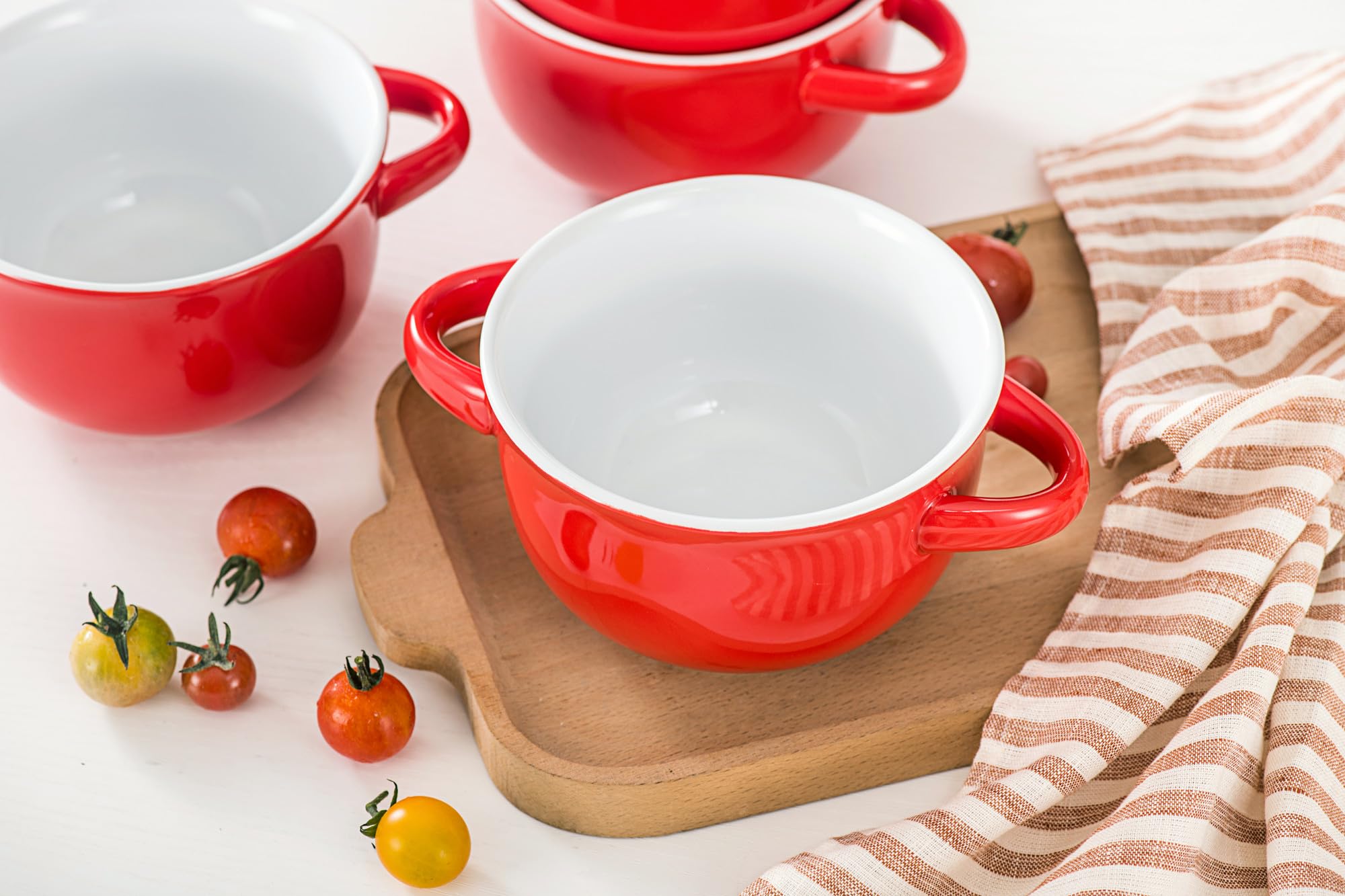 UNICASA Suppentassen mit Henkel 4 teilige Suppenschüsseln servieren Suppe Crocks Schalen, Suppenschalen, Bouillontassen, Müslischüsseln, Füllmenge 650ml, Rot