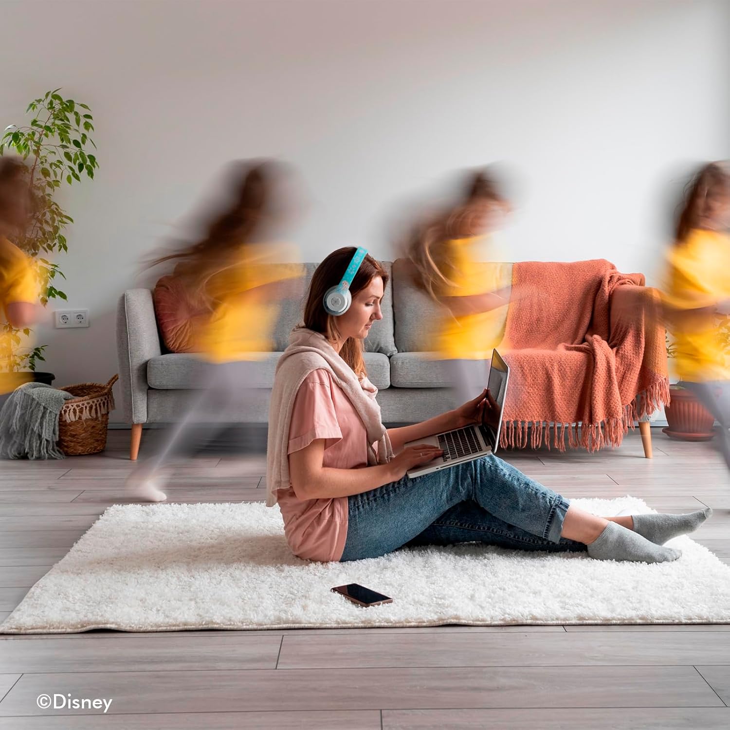 Disney Frozen Bluetooth Headphones - Over The Ear Bluetooth Wireless Headset with Built-in Mic and Up to 15 Hrs Playtime - Disney Frozen Gifts for Women Men All Fans of Olaf, Anna and Elsa Gifts - Image 7