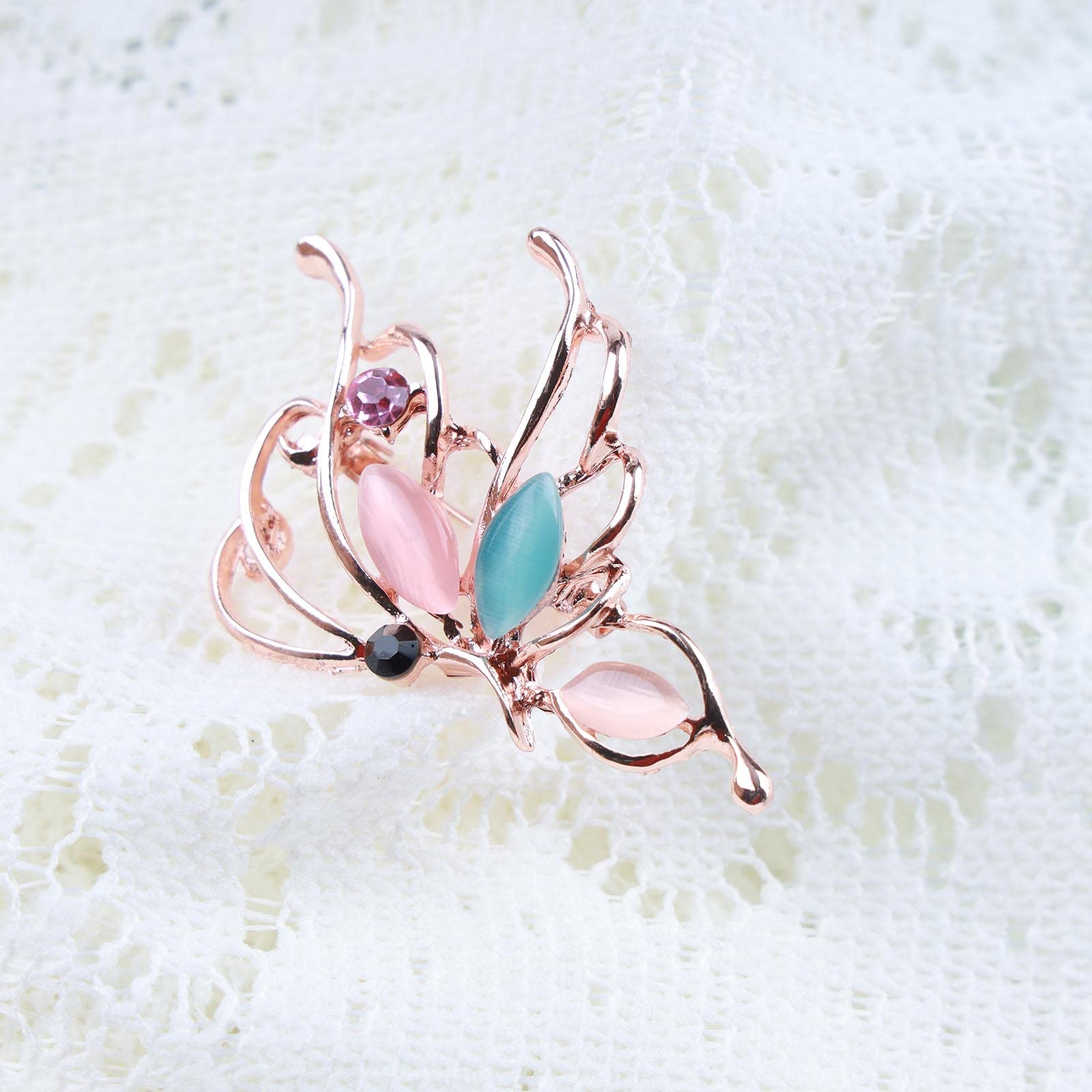 LAGOFIT - Broche De Oro Personalizado Con Nombre Para Mujer, Broche De Mariposa, Broche De Flores De Seguridad, Joyería De Moda, Regalos Para Madre Y Esposa, Oro Chapado En Rodio, Circonita