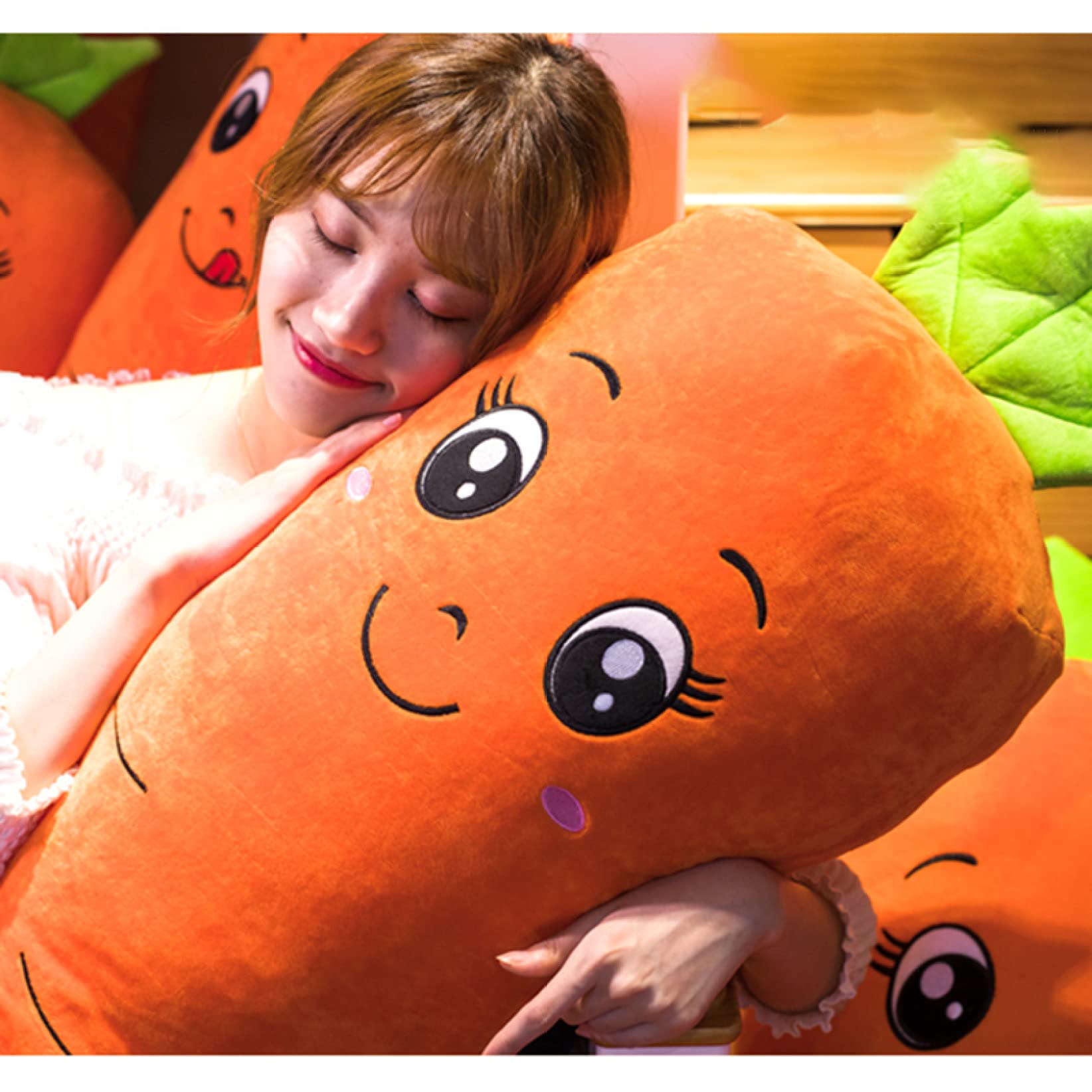 Amazon｜ニンジン枕 抱きまくら 人参 ぬいぐるみ にんじんタイプ