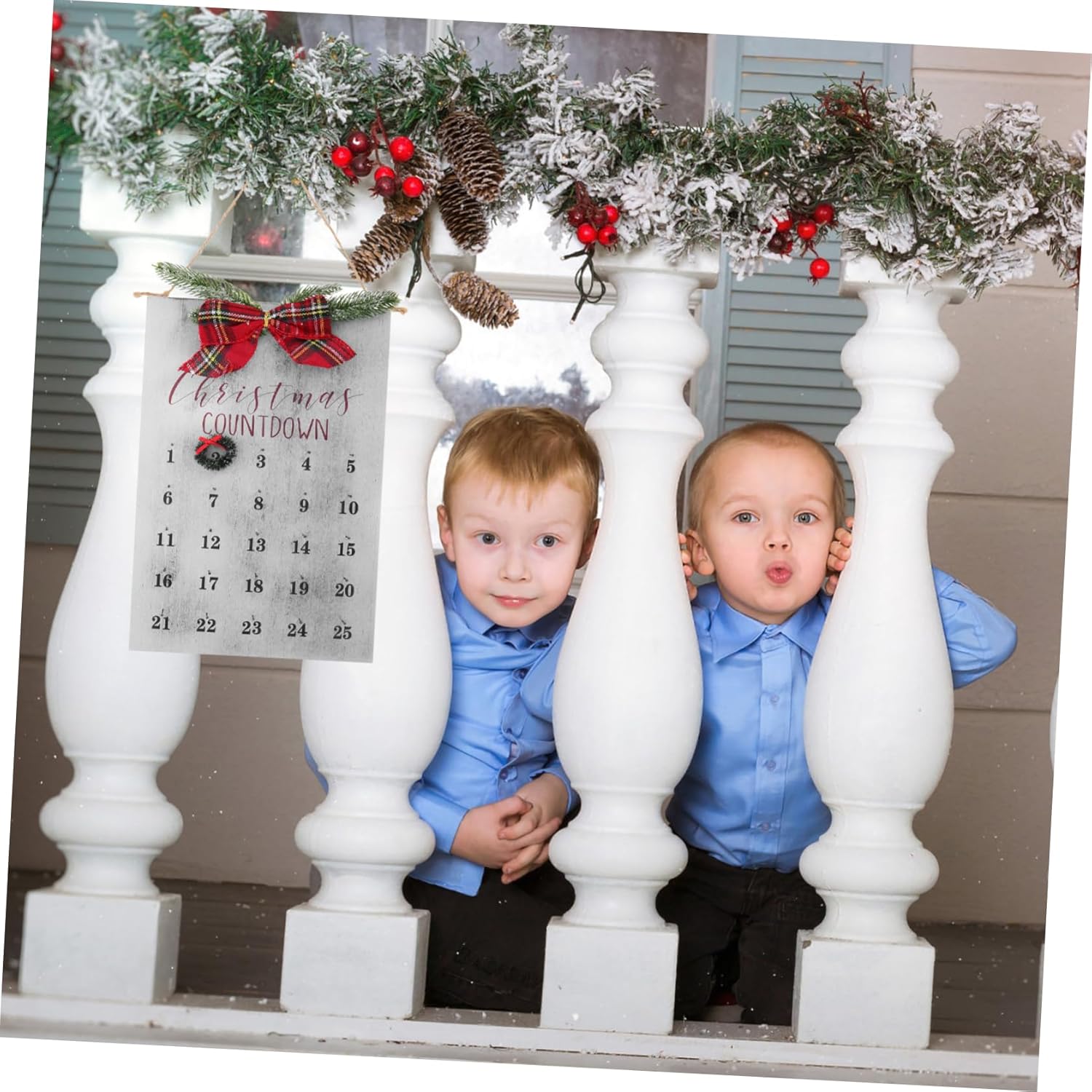 Christmas Countdown Calendar Rustic Wreath Wooden Hanging Sign for Holiday Home Decor Wall Decor Advent Calendar for Festive Atmosphere