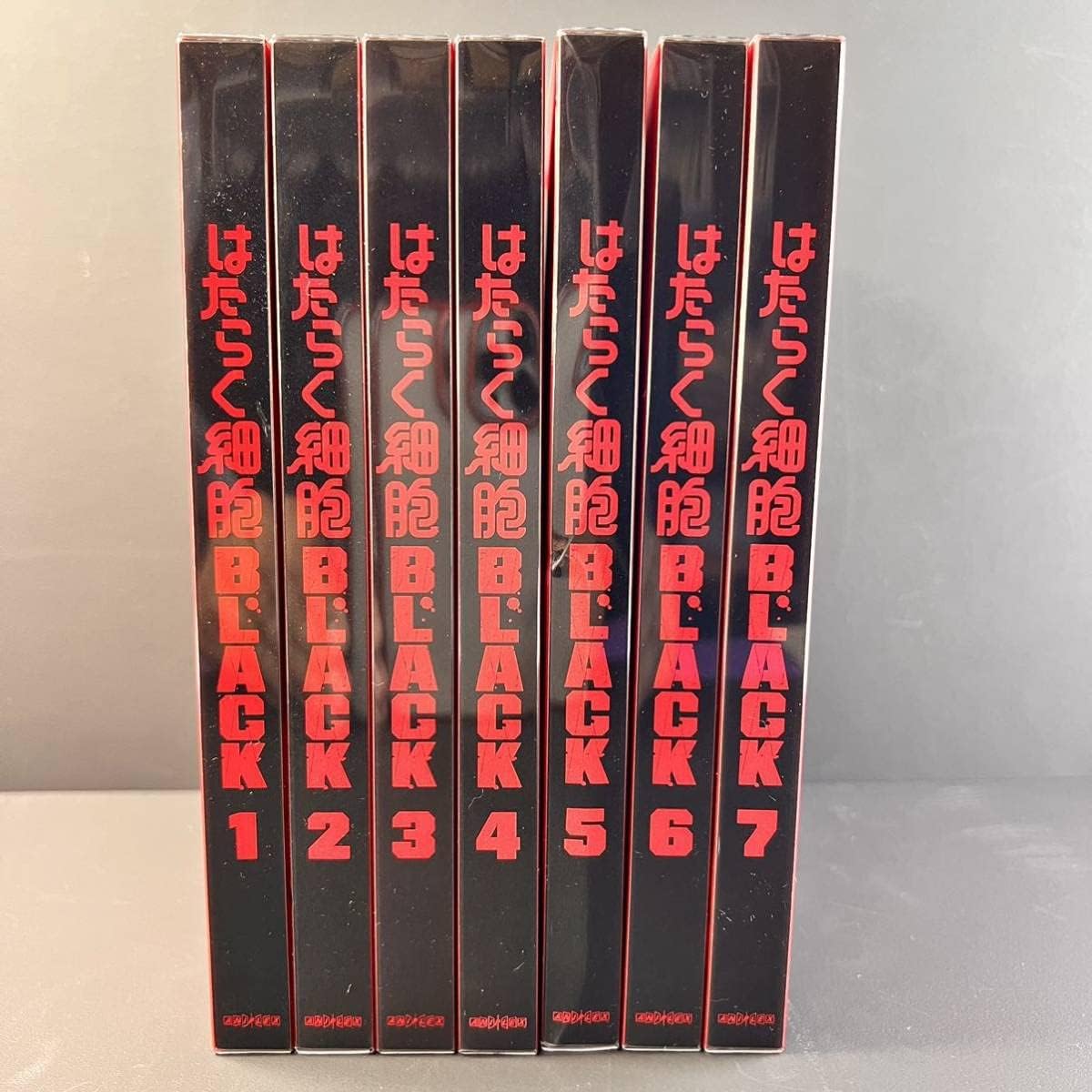 Blu-rayはたらく細胞BLACK 完全生産限定版 全7巻 全巻収納BOXセット