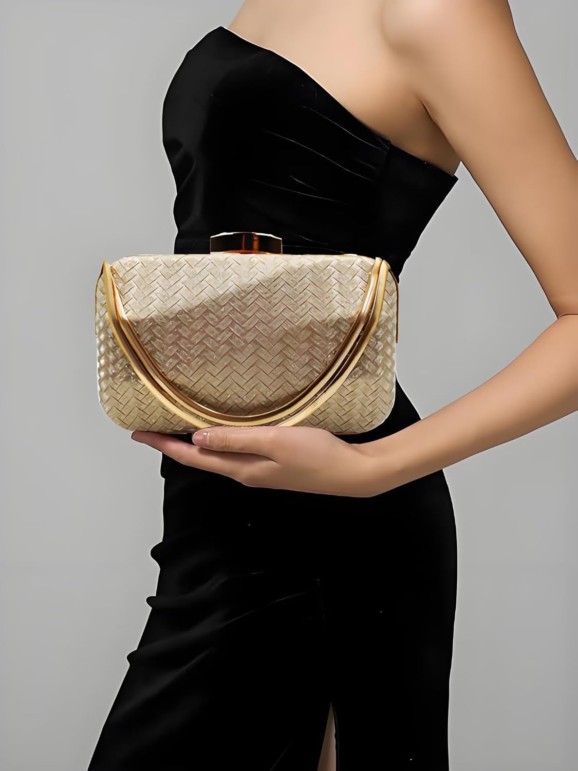 Clutch Purses for Women - Mini Fashion Evening Bag - Wedding Purses for Women with Metal Chain for Prom, Dinner